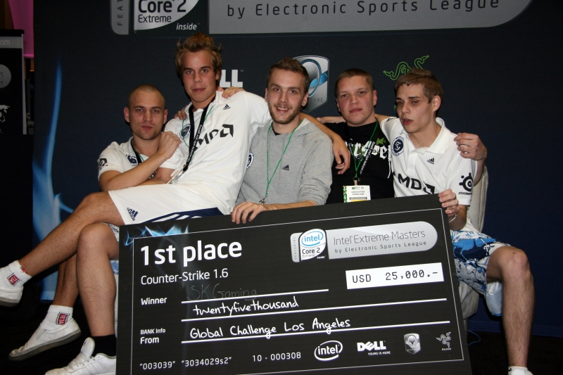 SK Gaming roster winning the CPL Summer 2005